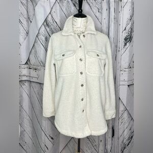 Universal Thread Shacket Fleece S